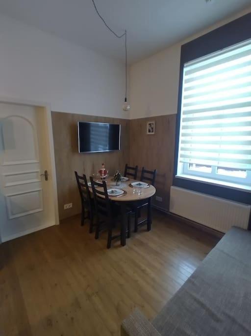 555 Метров До Моря Liepāja Buitenkant foto